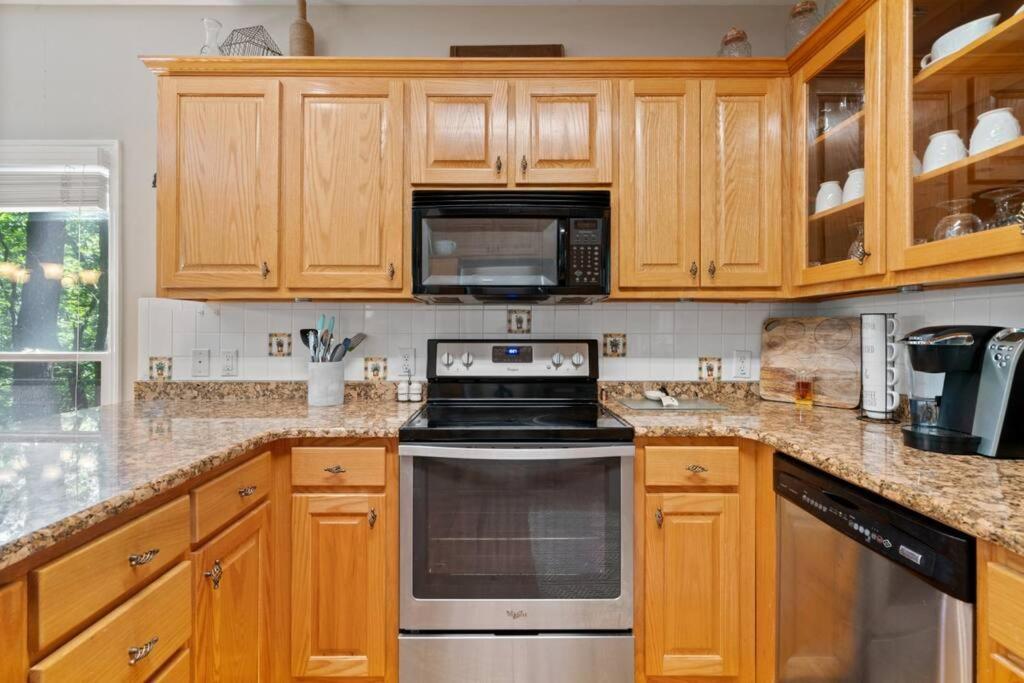 Cozy Bear Getaway Villa Marble Hill Екстериор снимка